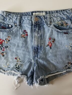 Banjara Embroidered Denim Shorts Boho Festival High Rise Retro Cutoffs 27